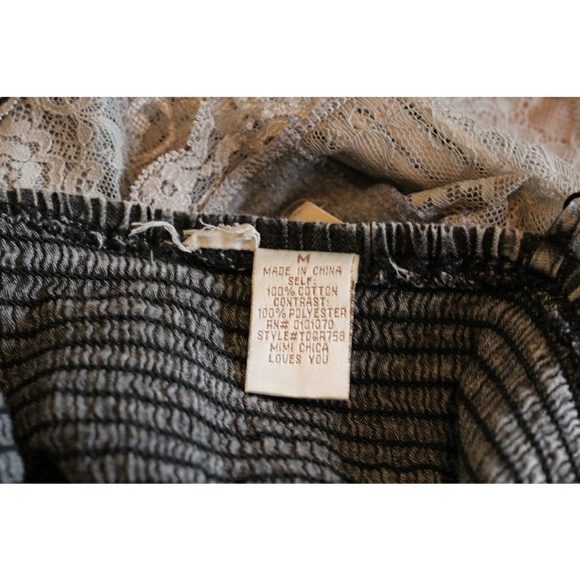 🌬Mutli-Colored Half Zip Peplum Tank Top🌬 - Picture 4 of 4